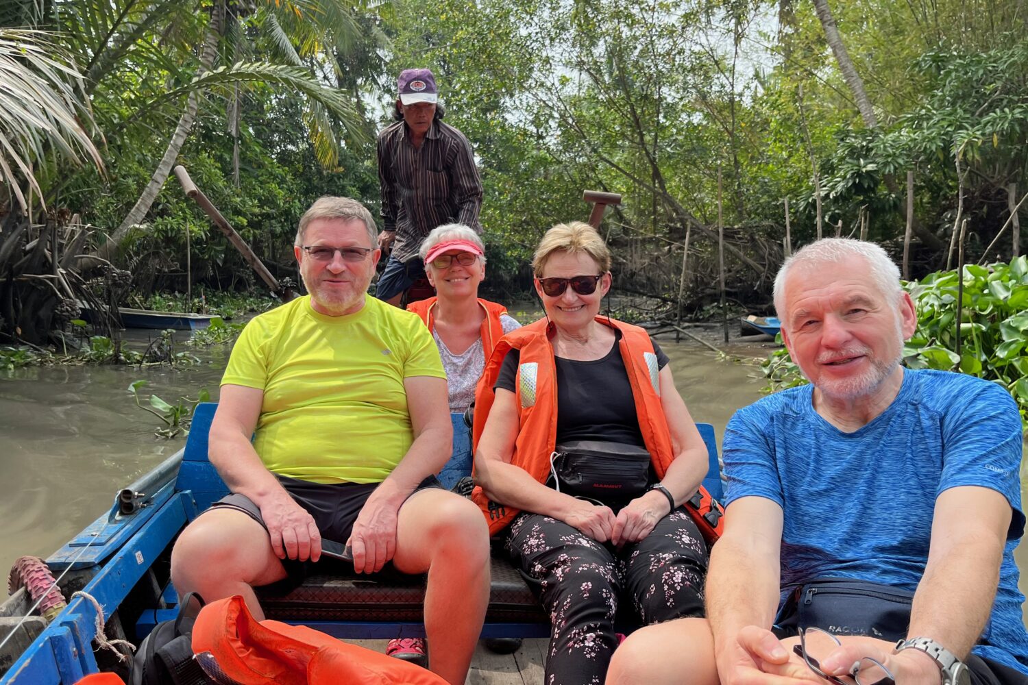 Plovoucí trhy, Can Tho, delta řeky Mekong, Jižní Vietnam